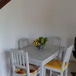 Camelot Дом отдыха Арона